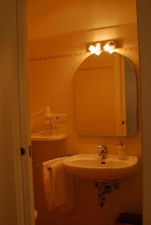 Hotel Dolomiten Collalbo Rom bilde